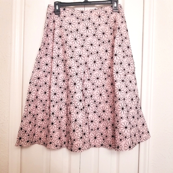 Pink and Black Floral Embroidered Skirt - Picture 1 of 6